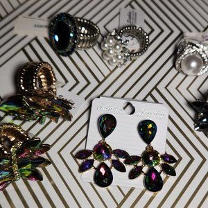 Fashion Ladies Stretch Bling Rings w/Free Pierced Earrings